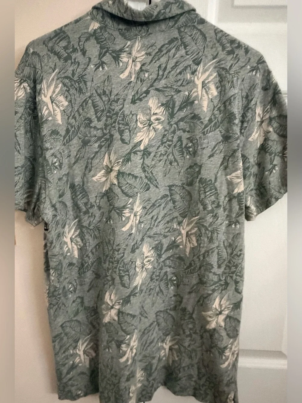 J.Crew Knit Goods Floral Print Men’s L Short Sleeve Polo Shirt 100% Cotton